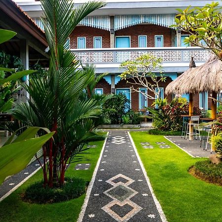 D-Anyar Stay And Surf Canggu Eksteriør billede