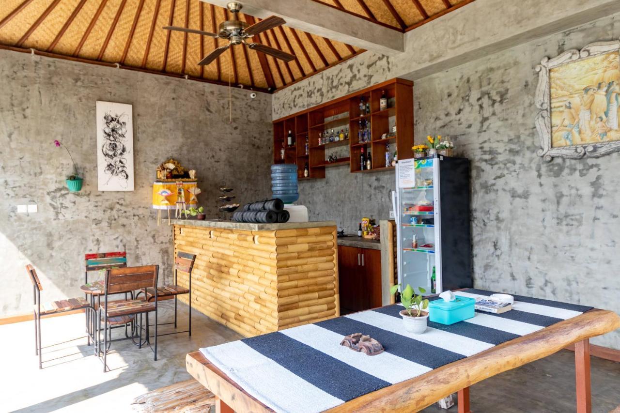 D-Anyar Stay And Surf Canggu Eksteriør billede