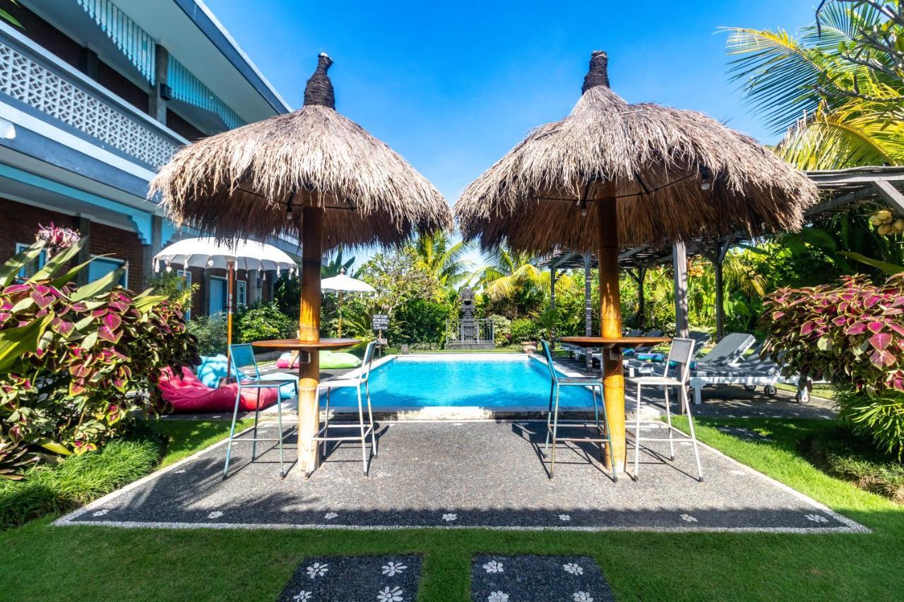 D-Anyar Stay And Surf Canggu Eksteriør billede
