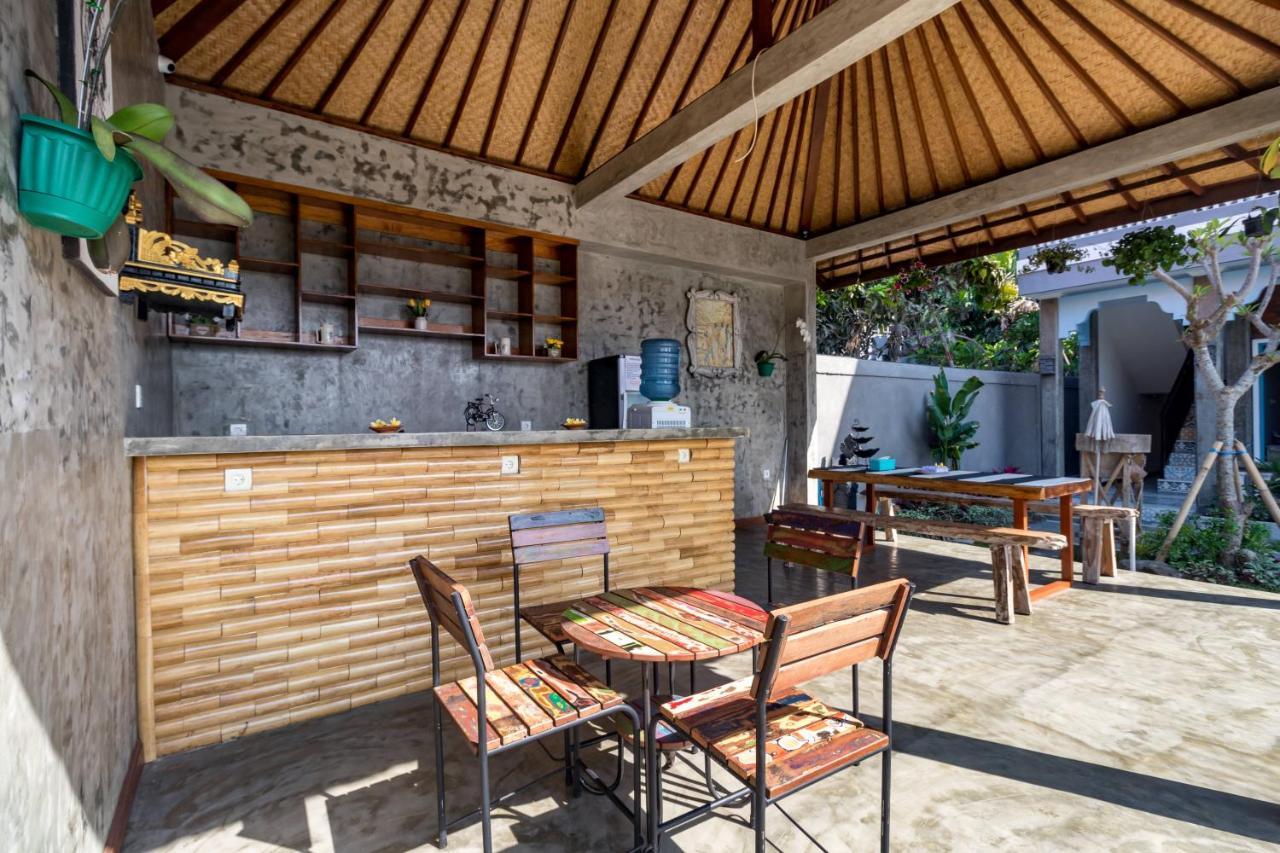 D-Anyar Stay And Surf Canggu Eksteriør billede
